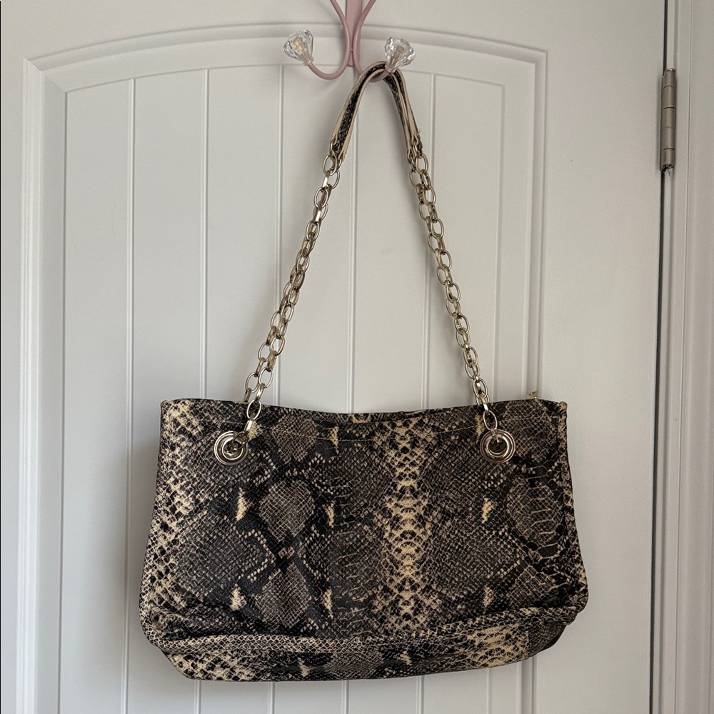 DKNY Shoulder Bag